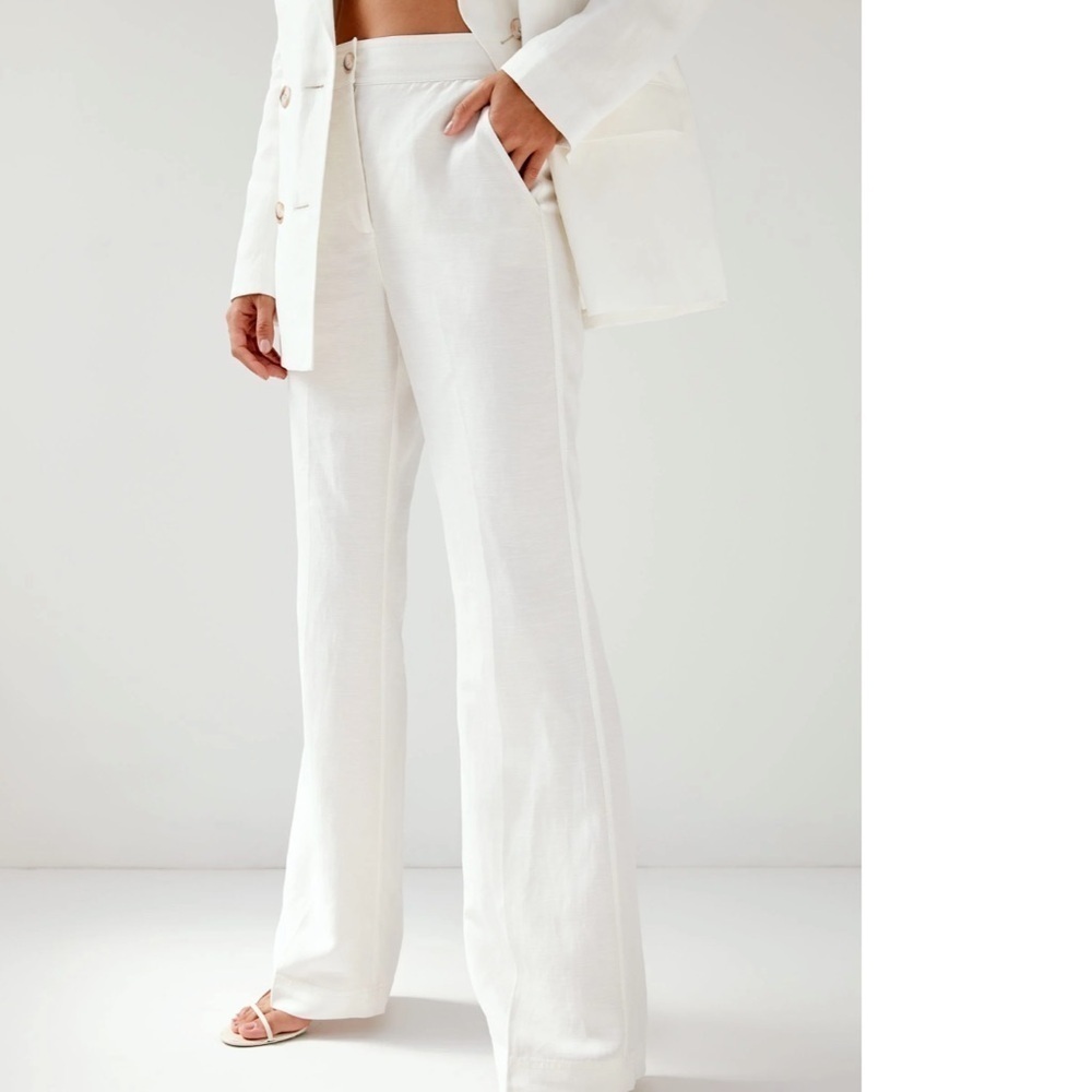NWT ARITZIA Babaton Dara Pants linen blend lilac fog size 2